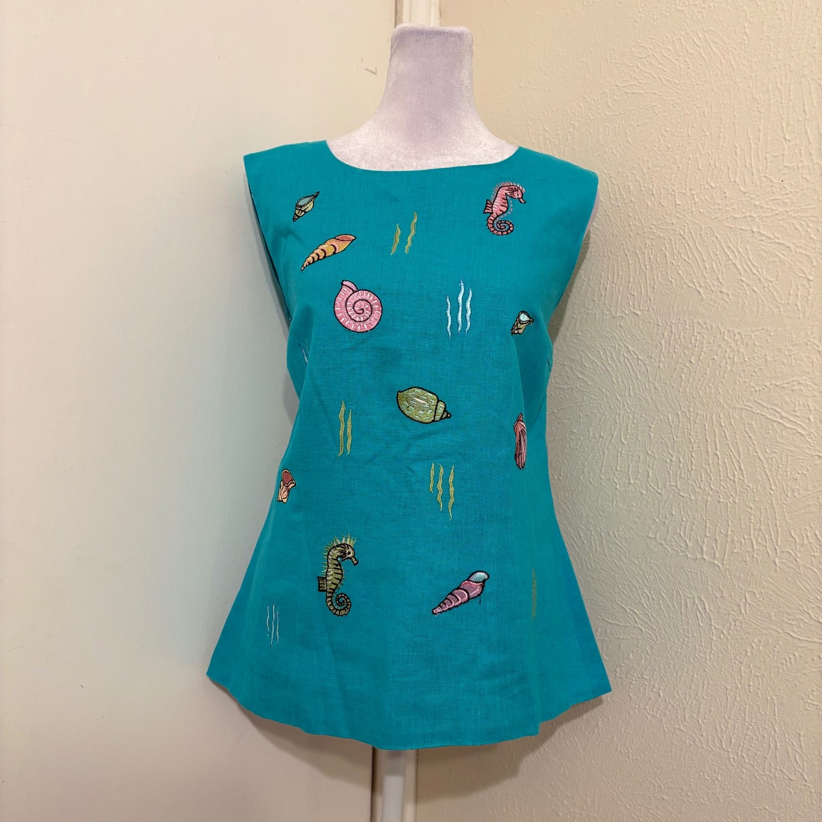 Teal Blue Embroidered Seahorse Shell Ocean Novelty Linen Blend Top Size 14